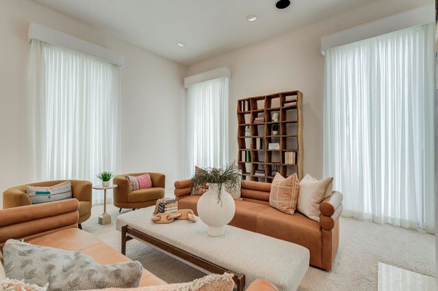 9602 Savannah Avenue, Lubbock, TX 79424