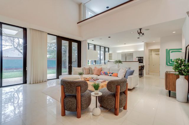 9602 Savannah Avenue, Lubbock, TX 79424