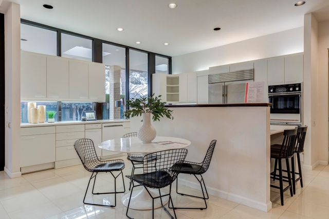 9602 Savannah Avenue, Lubbock, TX 79424