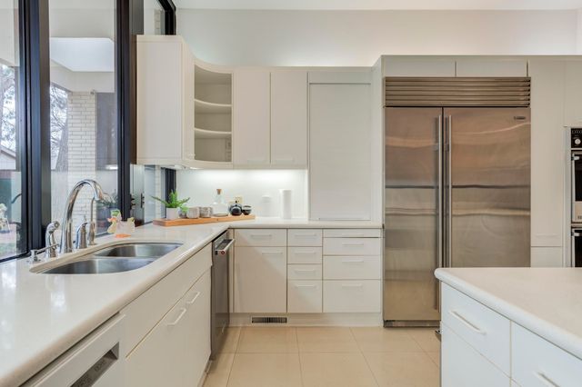 9602 Savannah Avenue, Lubbock, TX 79424