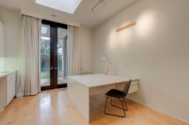 9602 Savannah Avenue, Lubbock, TX 79424