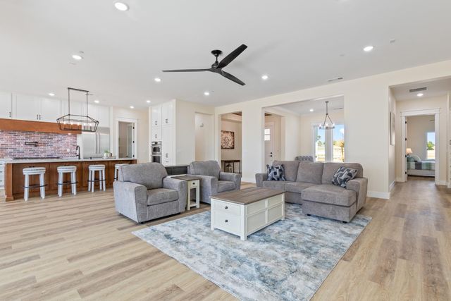 2119 Via Bella, Oakdale, CA 95361