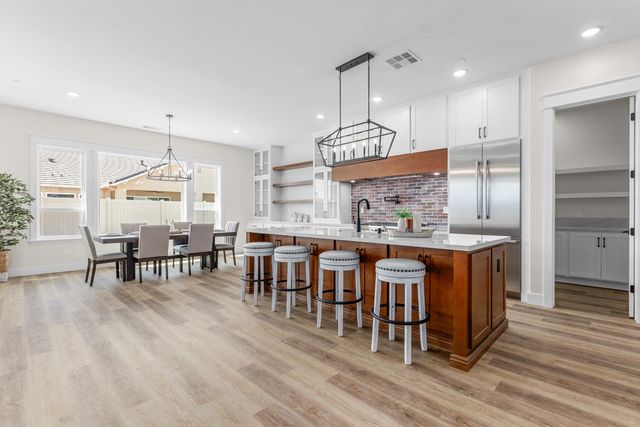 2119 Via Bella, Oakdale, CA 95361