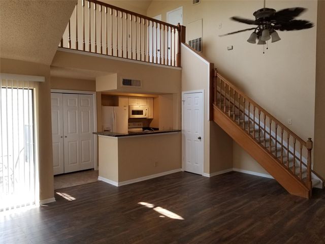 2300 Old Spanish Trail 2108, Houston, TX 77054