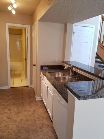 2300 Old Spanish Trail 2108, Houston, TX 77054