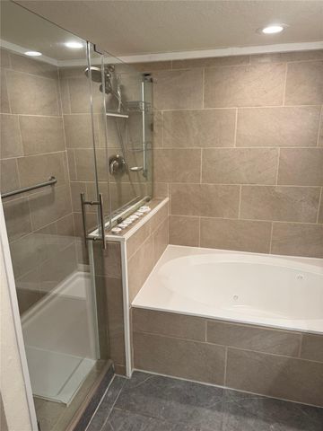 3663 Nasa Parkway 603, Seabrook, TX 77586