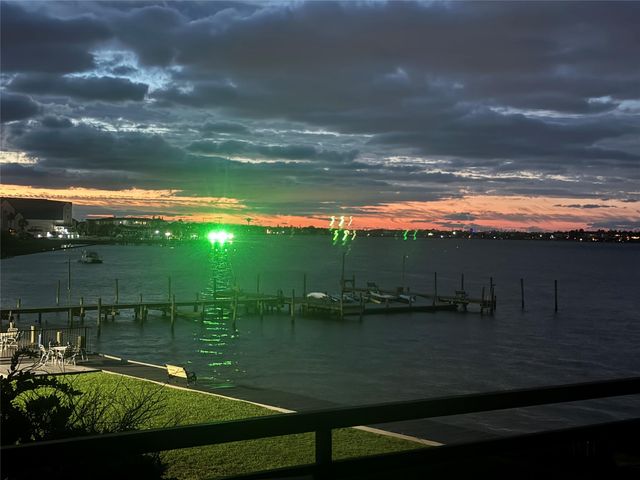 3663 Nasa Parkway 603, Seabrook, TX 77586