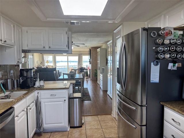 3663 Nasa Parkway 603, Seabrook, TX 77586