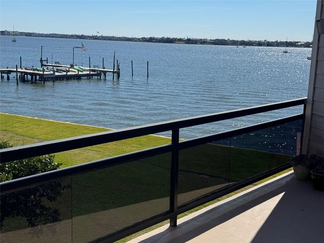 3663 Nasa Parkway 603, Seabrook, TX 77586