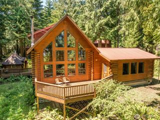 214 Cougar Crest Road, Sequim, WA 98382