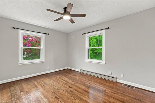 140 Clifton Drive, Reidsville, NC 27320