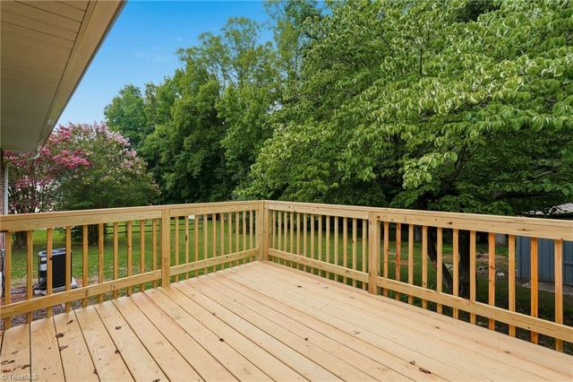 140 Clifton Drive, Reidsville, NC 27320