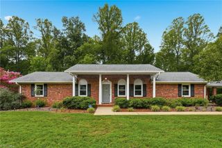 140 Clifton Drive, Reidsville, NC 27320