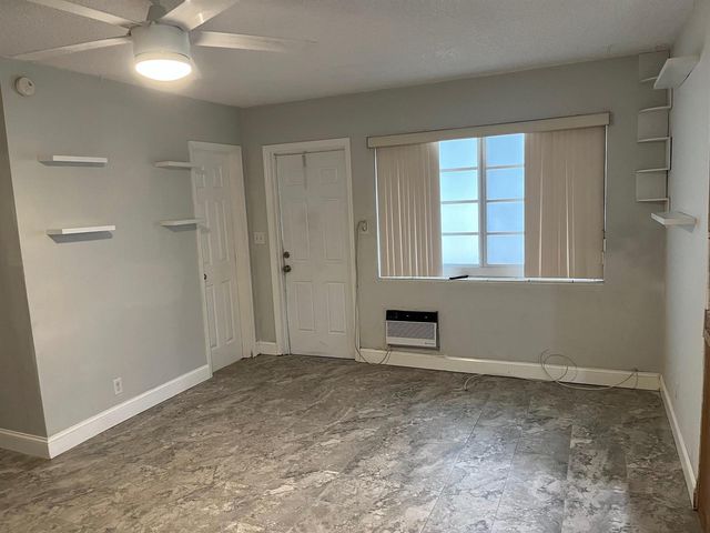 3049 NE 20th Terrace, Fort Lauderdale, FL 33306