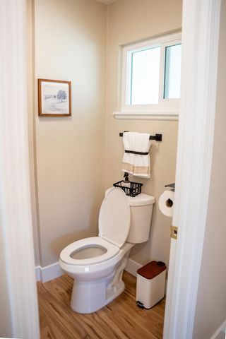 1314 Glenwood Dr, Modesto, CA 95350