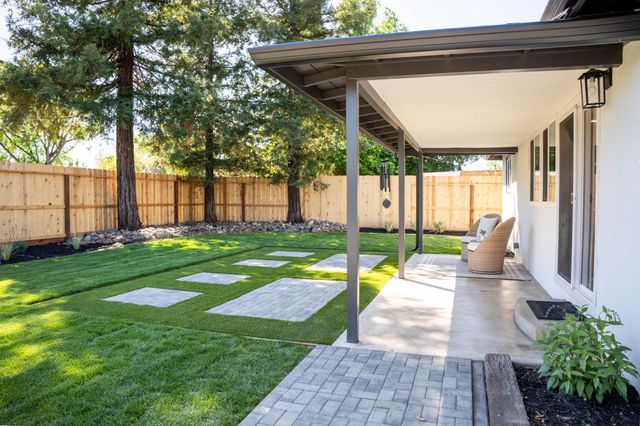 1314 Glenwood Dr, Modesto, CA 95350