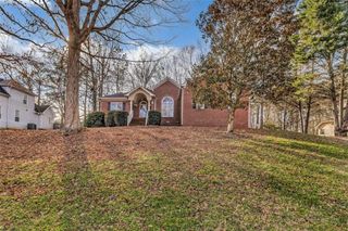 111 Overlook Heights Way, Stockbridge, GA 30281