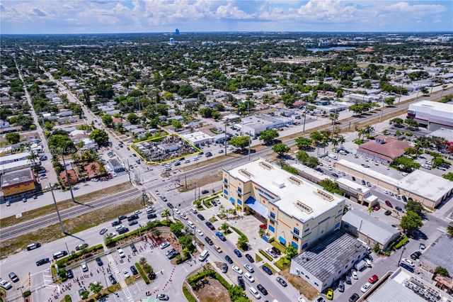 1708 N Dixie Hwy, Hollywood, FL 33020