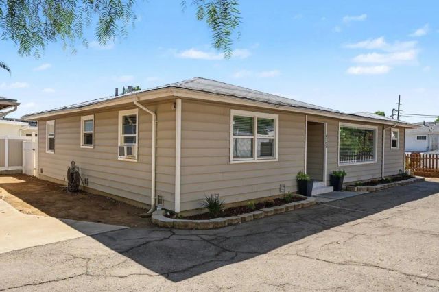 4135 N Cordoba Ave, Spring Valley, CA 91977
