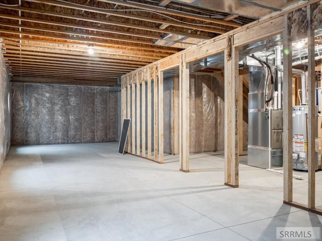 Image 18 of property listing at 318 Lakeview Blvd, American Falls, ID 83211