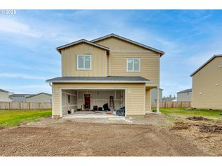 2016 Henderson Way, Longview, WA 98632