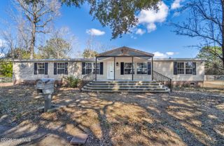 2408 Quail Run Road NE, Leland, NC 28451