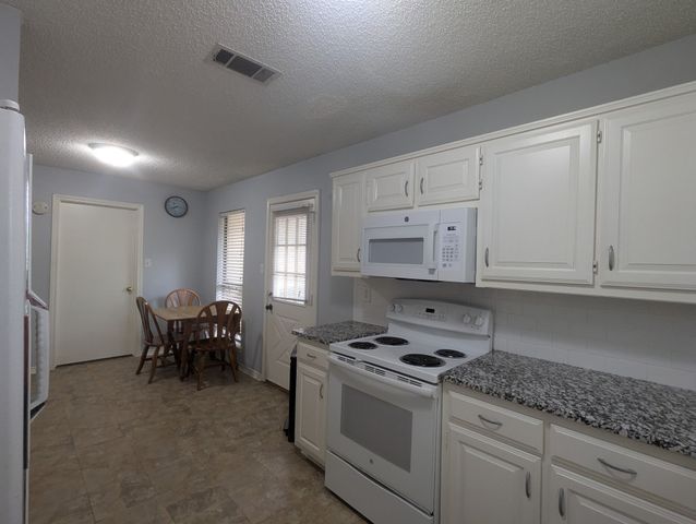 3818 Missouri Street, Sachse, TX 75048
