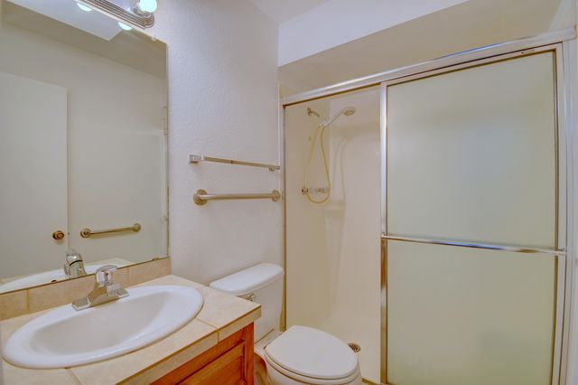 5133 La Fiesta Drive NE, Albuquerque, NM 87109