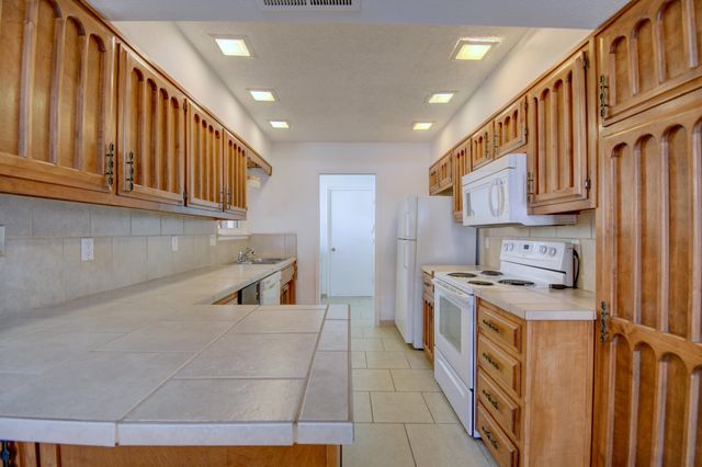 5133 La Fiesta Drive NE, Albuquerque, NM 87109