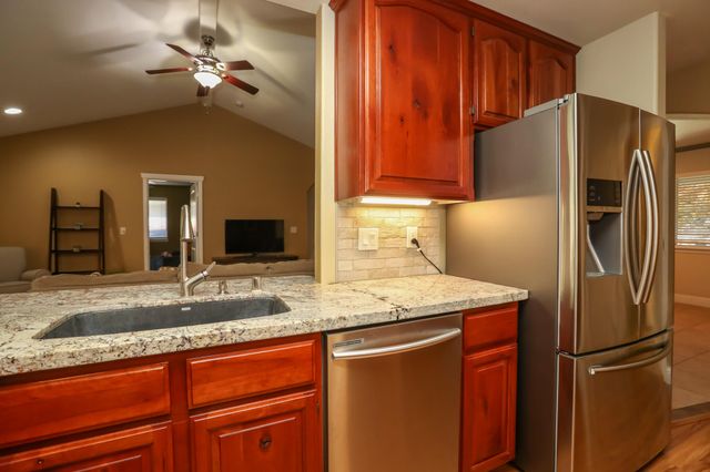 1510 Carl Court, Red Bluff, CA 96080