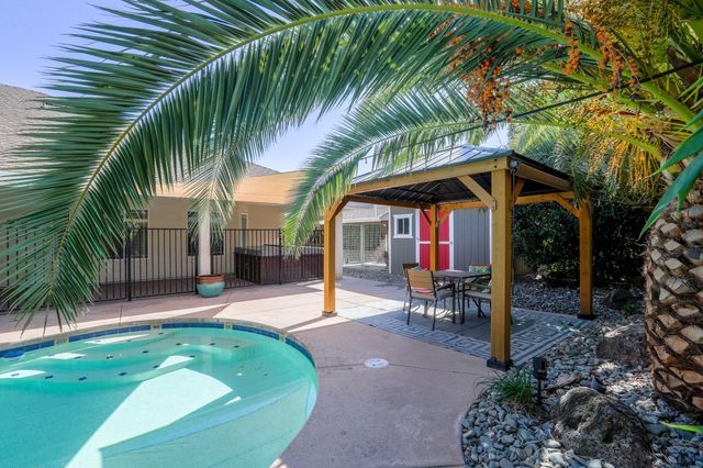 1510 Carl Court, Red Bluff, CA 96080