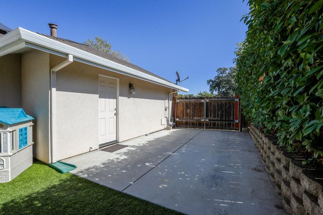 1510 Carl Court, Red Bluff, CA 96080