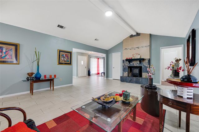 11826 Oceanview Street, Houston, TX 77071