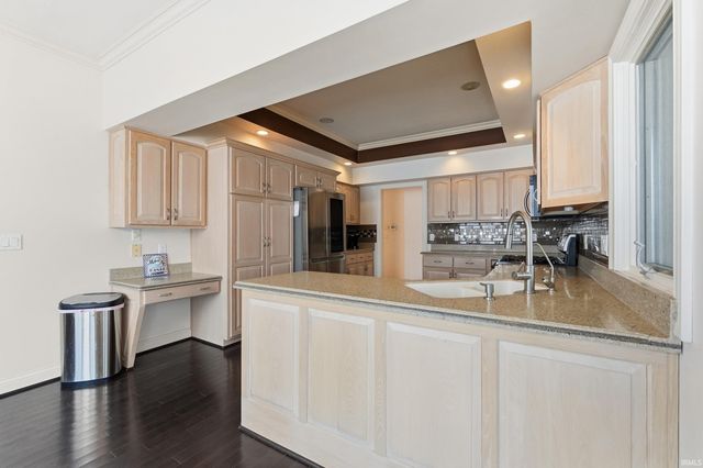 10630 Maple Springs Cove, Fort Wayne, IN 46845