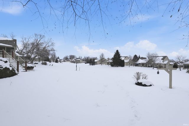 10630 Maple Springs Cove, Fort Wayne, IN 46845