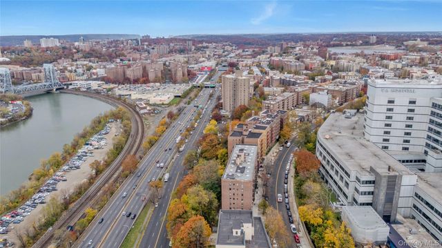 2545 Sedgwick Avenue 2J, Bronx, NY 10468