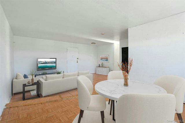 2545 Sedgwick Avenue 2J, Bronx, NY 10468