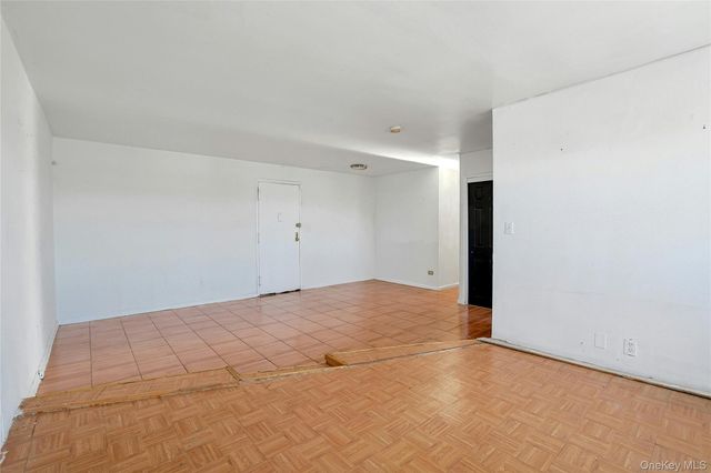 2545 Sedgwick Avenue 2J, Bronx, NY 10468