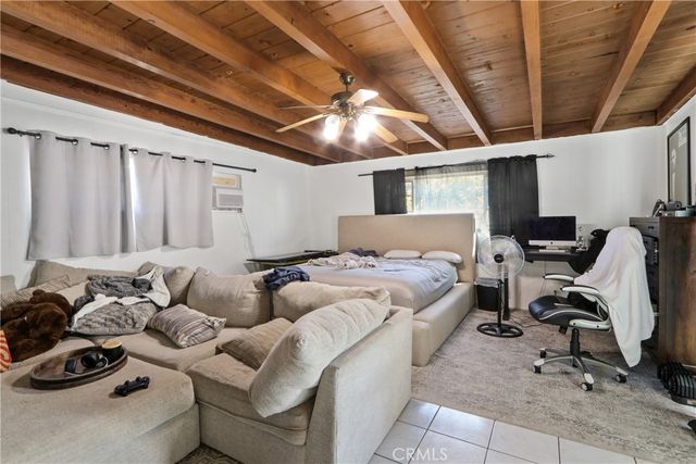 1335 S Douglas Street, Santa Ana, CA 92704