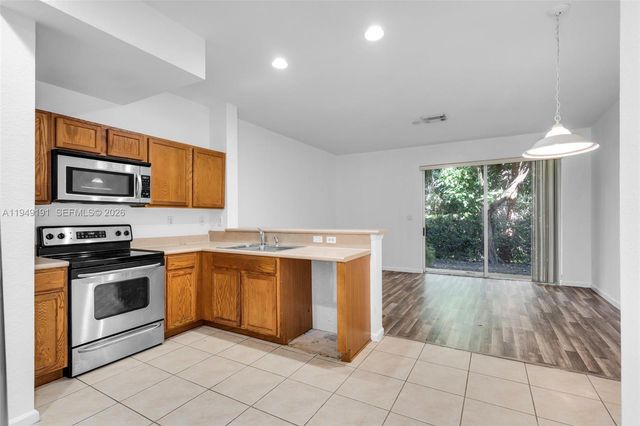 21217 NW 14th Pl 2-22, Miami Gardens, FL 33169