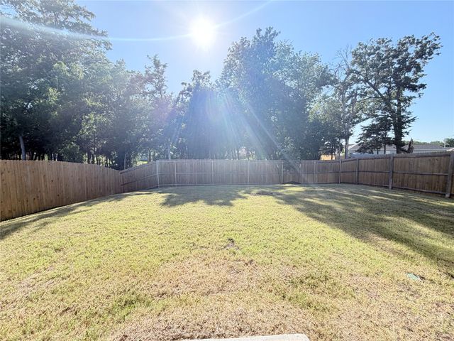 1717 Round House Lane, Dallas, TX 75253