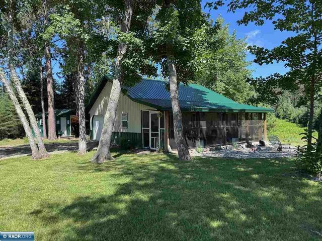 2964 Chaps Road, Cook, MN 55723
