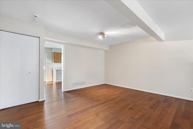 5816 RICHARDSON MEWS SQ, Baltimore, MD 21227