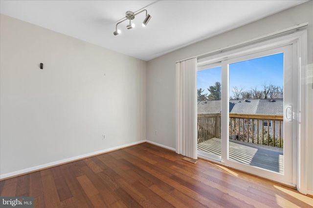 5816 RICHARDSON MEWS SQ, Baltimore, MD 21227