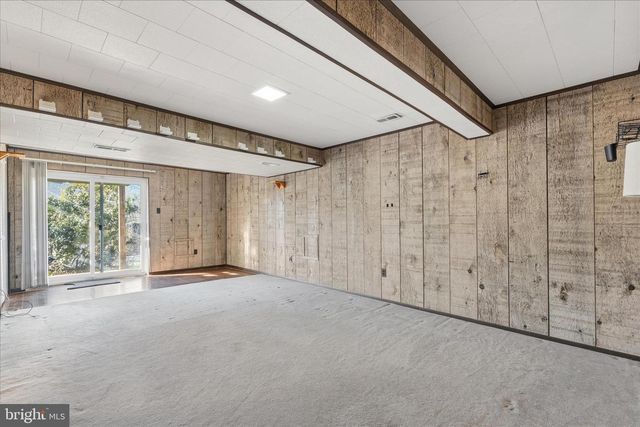 5816 RICHARDSON MEWS SQ, Baltimore, MD 21227