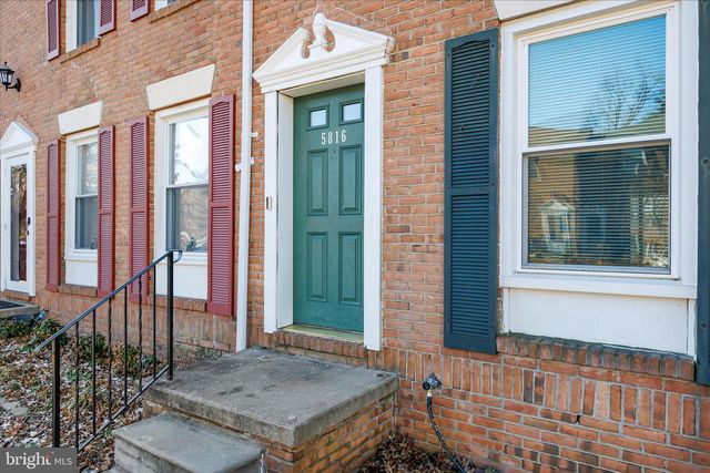 5816 RICHARDSON MEWS SQ, Baltimore, MD 21227