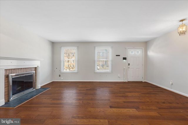 5816 RICHARDSON MEWS SQ, Baltimore, MD 21227