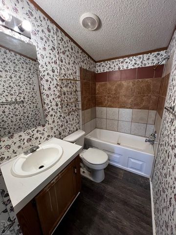 1671 County Rd 110, Rye, CO 81069