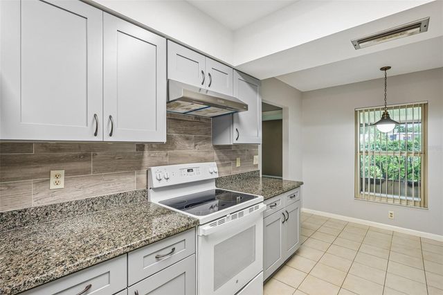 3718 SAND PEBBLE DRIVE, Valrico, FL 33596