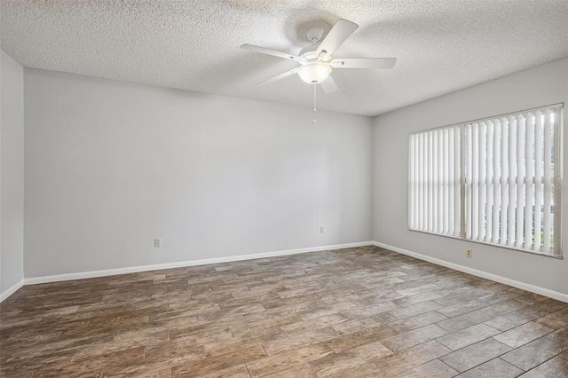 3718 SAND PEBBLE DRIVE, Valrico, FL 33596